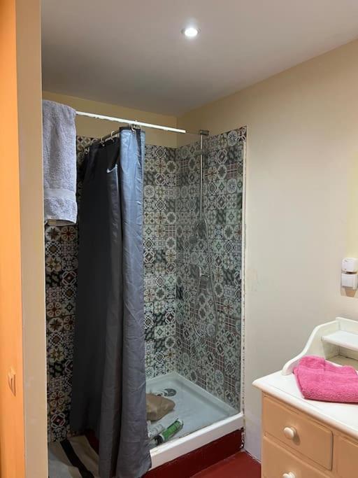 Apartamento Abierto Con Patio Matadepera Zewnętrze zdjęcie